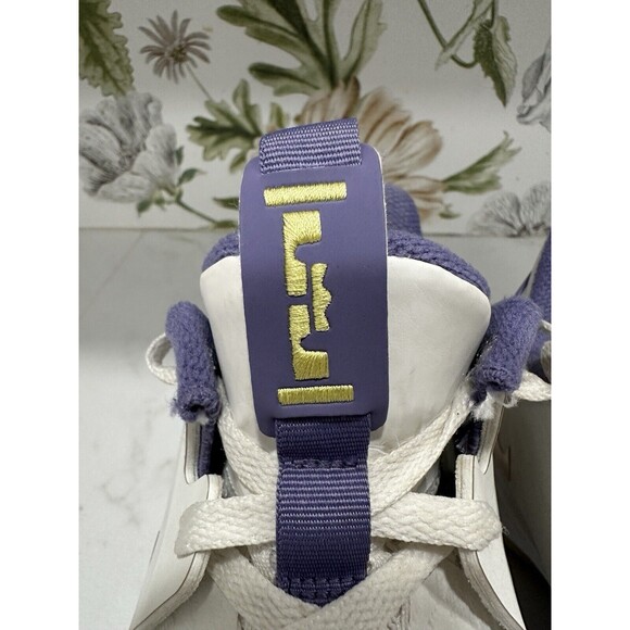 Nike LeBron Witness 5 Summit White Metallic Bronze CQ9380-102 SIZE 8 Air Zoom - Picture 5 of 8